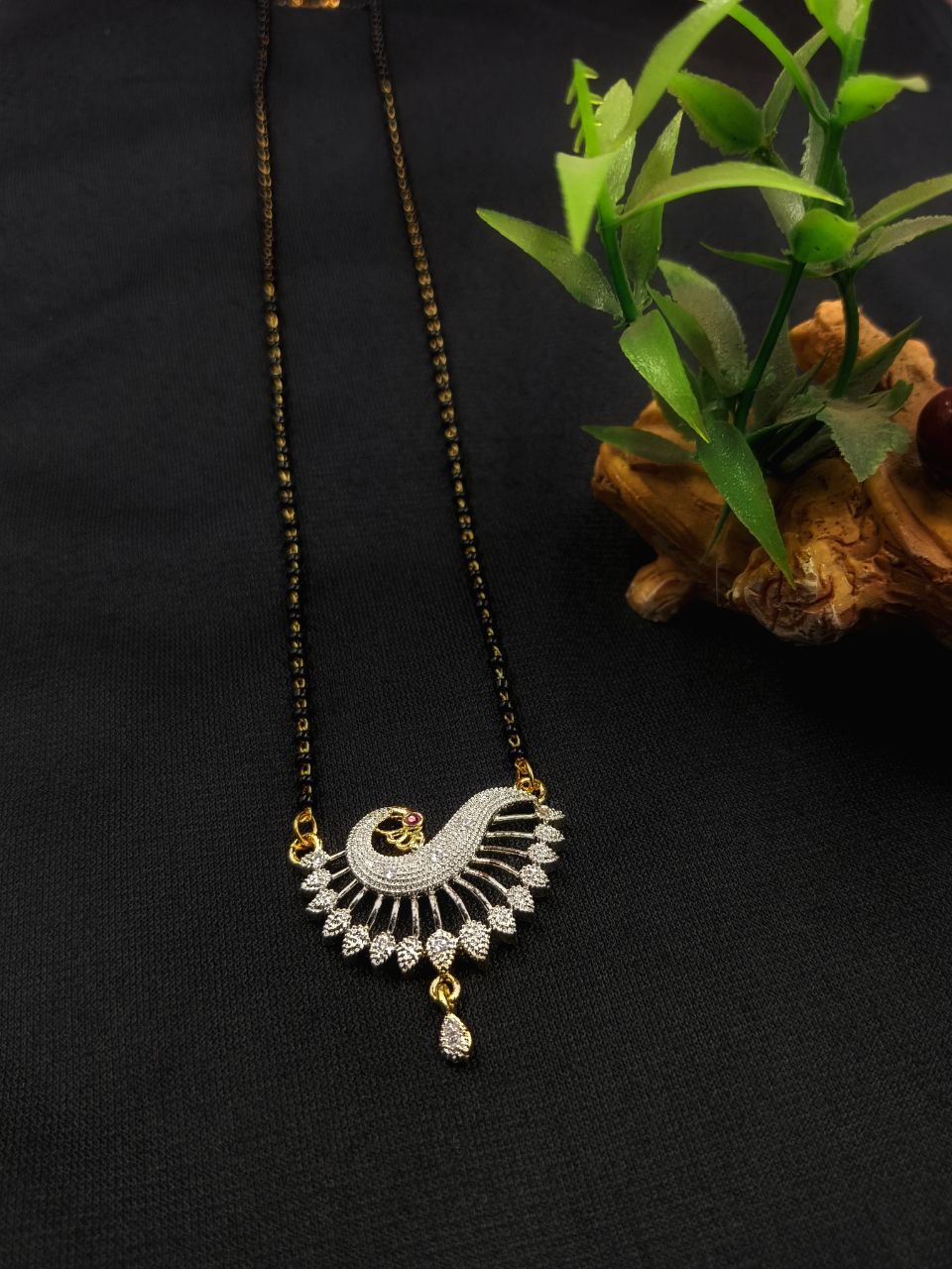 Peacock Motif Diamond-Studded Mangalsutra (Modern Short Length)